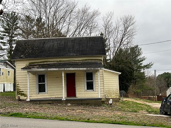 5th image of 1705 Coal St