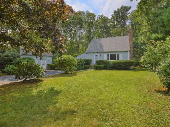 17 Meredith Road, Forestdale, MA 02644