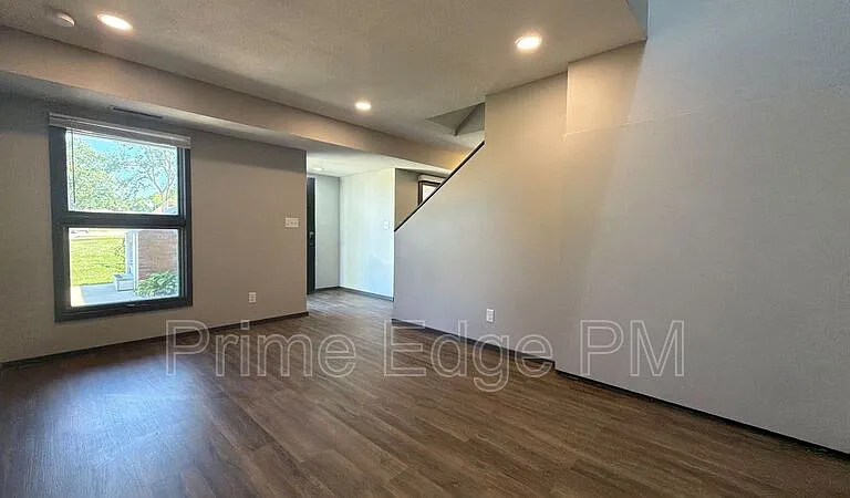 1741 Ridgehaven Ct #1 — Photo 4