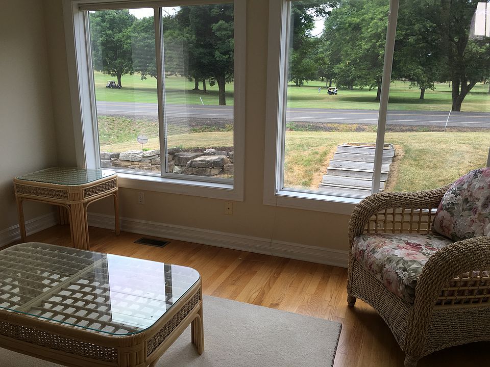 sunroom, 5th fairway BCC