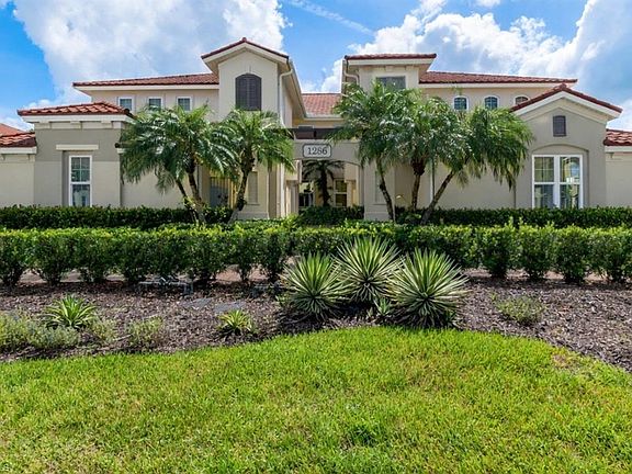 2nd image of 1286 Rialto WAY #9-202