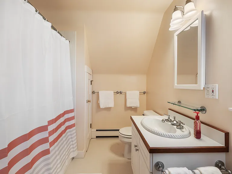 1 Beach House Ln — Photo 19