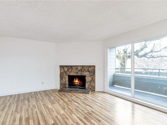 2nd image of 3233 NE 12th St