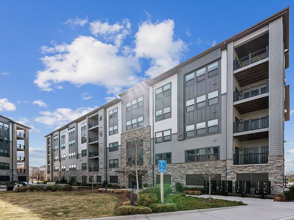 1st image of 12875 Mosaic Park Way #3-J