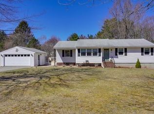 155 Hunt Rd, Chelmsford, MA 01824