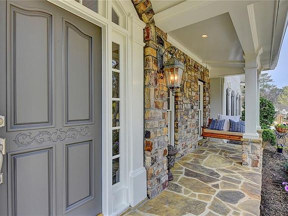 4th image of 770 Mount Oglethorpe Trl