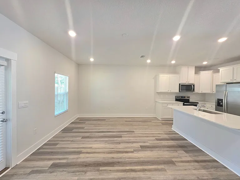 8486 Bluejack Dr — Photo 2