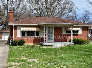 3225 Poplar View Dr, Louisville, KY 40216
