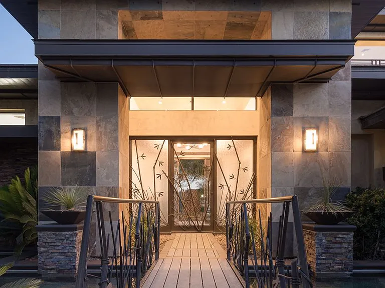 17 Soaring Bird Ct — Photo 5