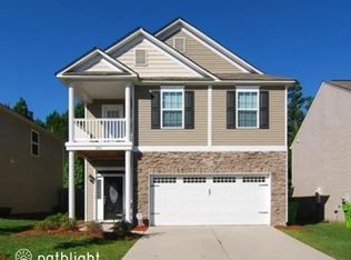 392 Longfellows Ln, Elgin, SC 29045