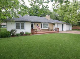 1351 Country Club Rd, El Dorado, KS 67042