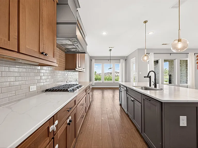 1635 Delta Oaks Dr — Photo 17