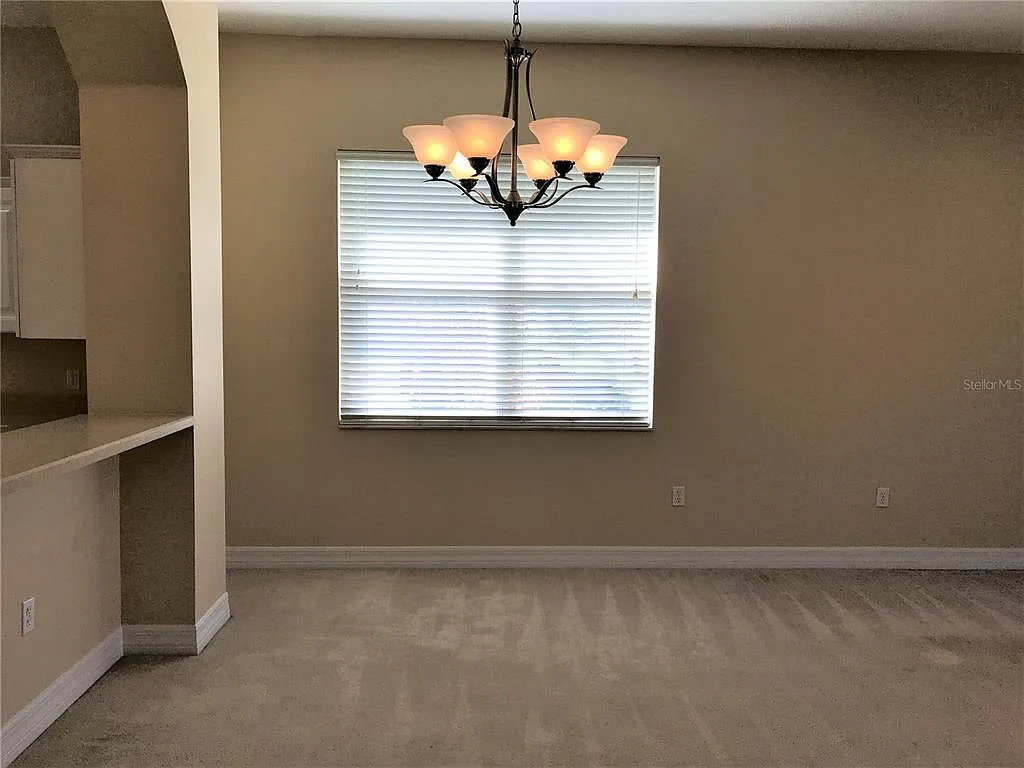 3 bed, 2.0 bath, 1980 sqft, $2,495 — Photo 4