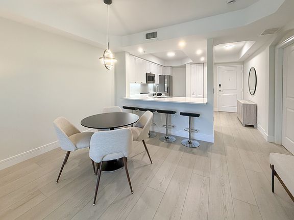 Kitchen nook/dining area staged