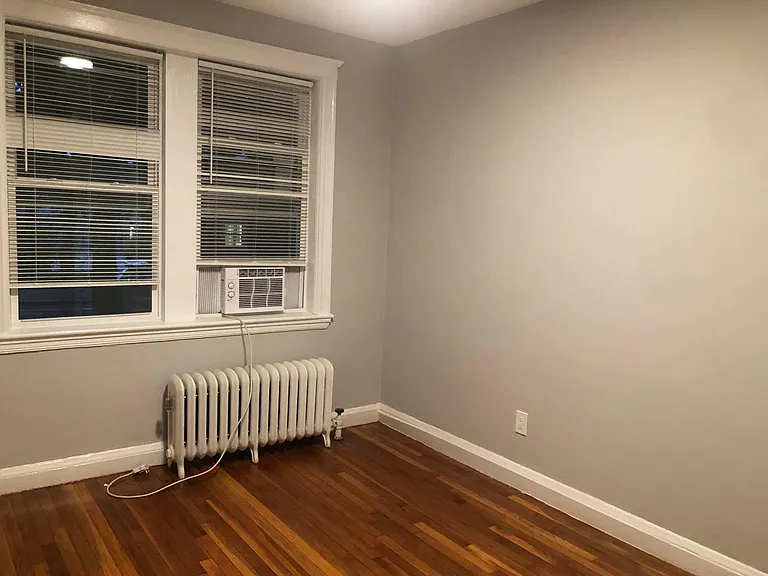 169 Kent St #2 — Photo 6