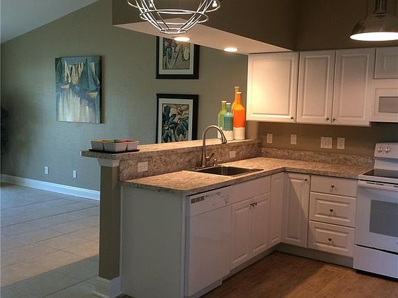 2nd image of 4725 SW 11th Ct