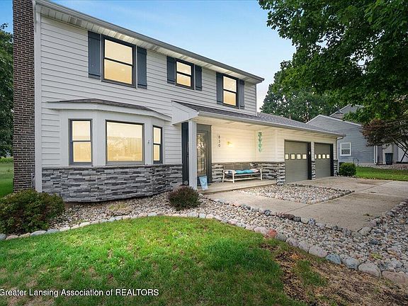2nd image of 830 Andover Dr