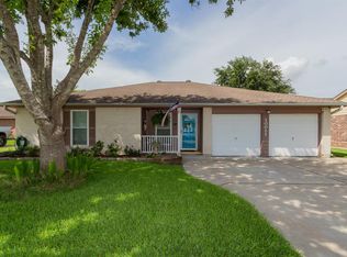 10011 Willmont Rd, La Porte, TX 77571