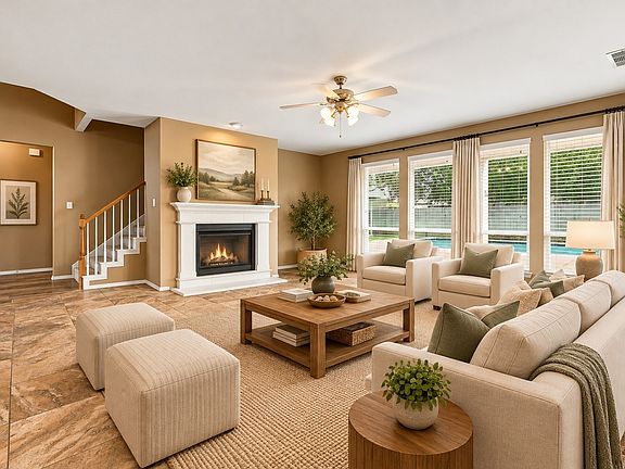 5th image of 1204 Crestview Dr