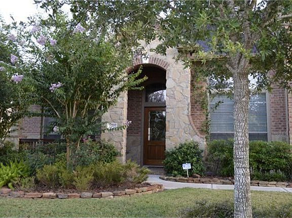2nd image of 27907 Iberville Glen Dr