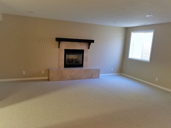 5th image of 3980 Tuscany Dr