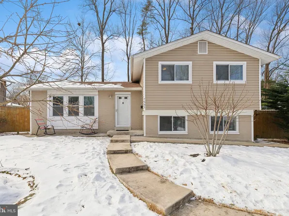 7561 Kingman Dr, Annandale, VA 22003