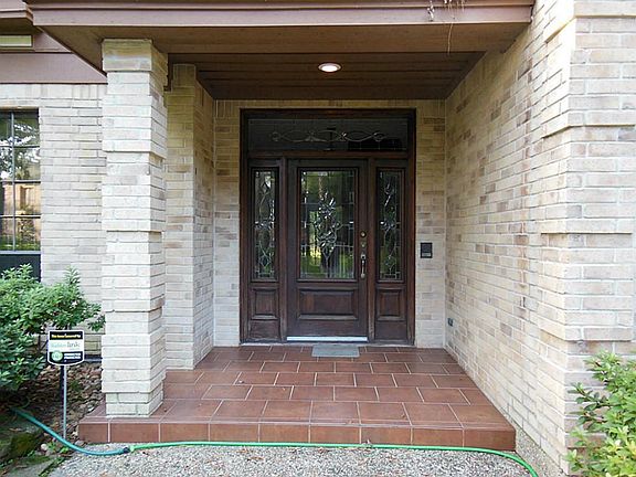 2nd image of 3002 Forest Laurel Dr