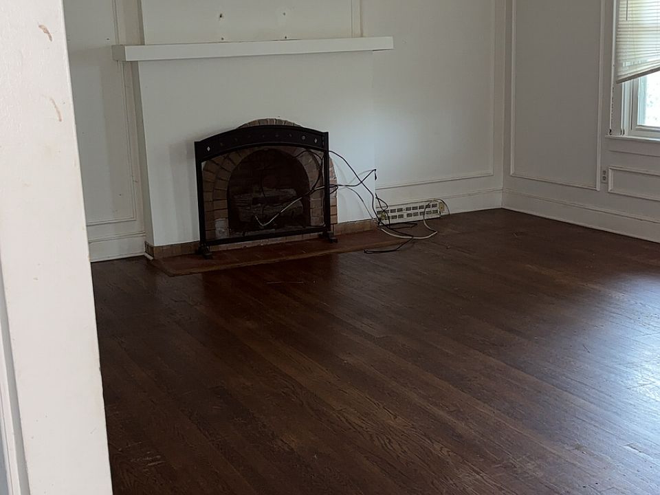 1st image of 317 Wilshire Blvd