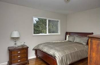 3rd image of 1095 Barcelona Dr