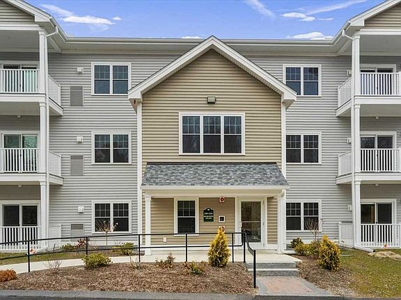 3rd image of 3208 Briarwood Vlg #3208