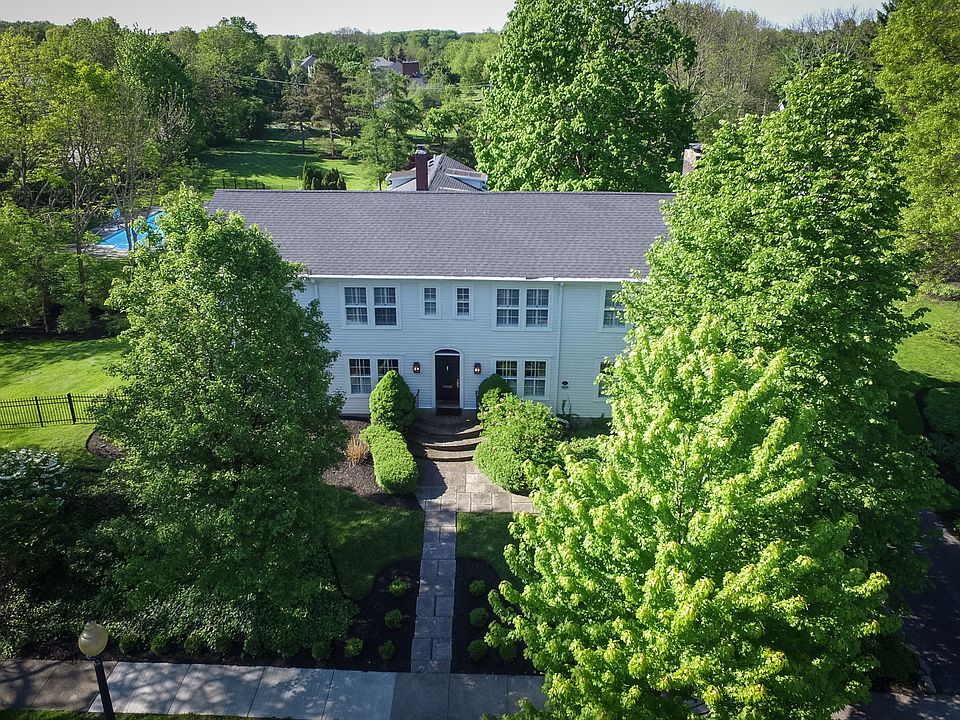 1st image of 154 E Streetsboro St