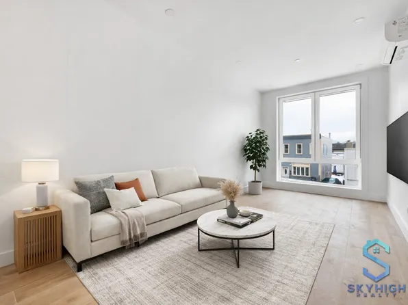 1698 Pacific Street image 1 of 9