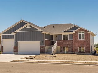 2239 N 250 W, Harrisville, UT 84414