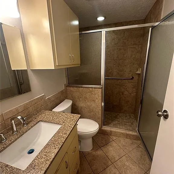 2205 Mill Wood Ct — Photo 36