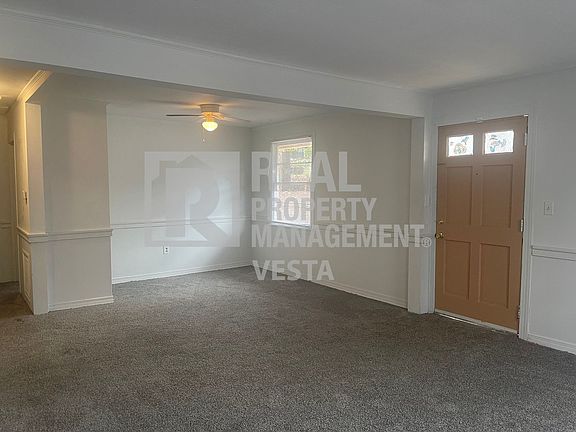 3rd image of 3735 Travis Blvd