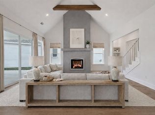 8033 Cal Dr, Edmond, OK 73034