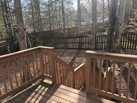 2nd image of 2103 Abbott Dr