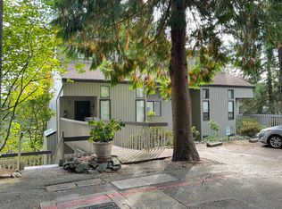 10911 NE 37th Pl APT 1, Bellevue, WA 98004