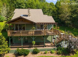 230 Sorrento Park Dr, Blowing Rock, NC 28605