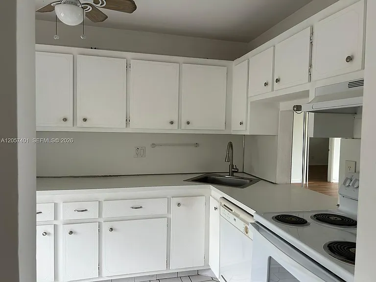 6090 NW 64th Ave #311 — Photo 8