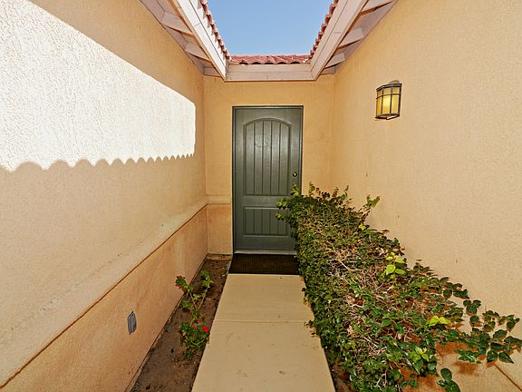 4th image of 51390 Avenida Carranza