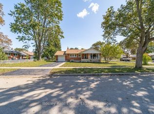 18 Maywood Rd, Kitchener, ON N2C2A3