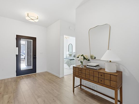 3rd image of 3296 Timber Creek Cir S