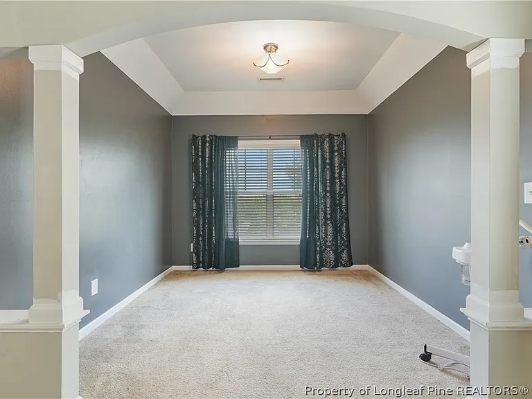 415 Highgrove Dr — Photo 22