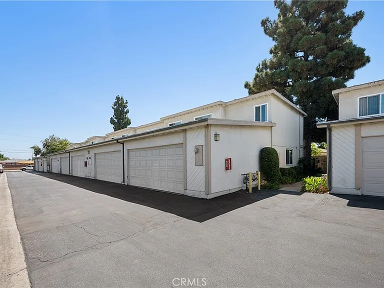 25205 Cypress St #3 — Photo 11