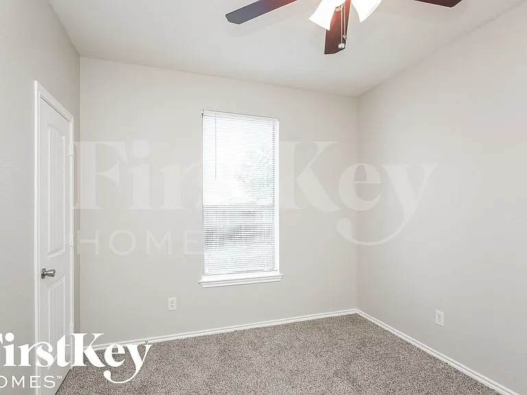 1415 Sax Leigh Dr — Photo 10