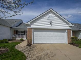 470 W Heritage Dr, Cuyahoga Falls, OH 44223