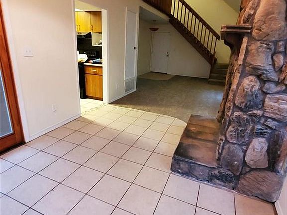 3rd image of 7569 Southpointe Pl