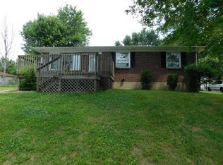108 Hillway Ln, Frankfort, KY 40601