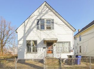 1101 E 66th St #2, Cleveland, OH 44103